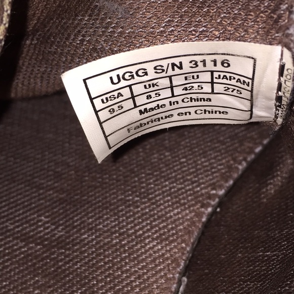 UGG Australia Roxford Bomber shoes - Picture 7 of 9